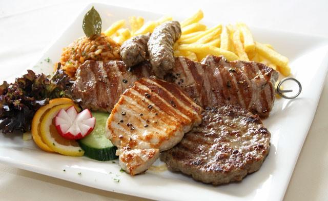 Hotel Restaurant Balkan เทรียร์ ภายนอก รูปภาพ