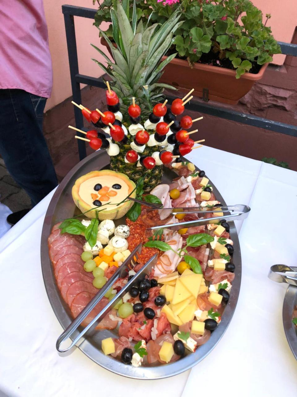 Hotel Restaurant Balkan เทรียร์ ภายนอก รูปภาพ