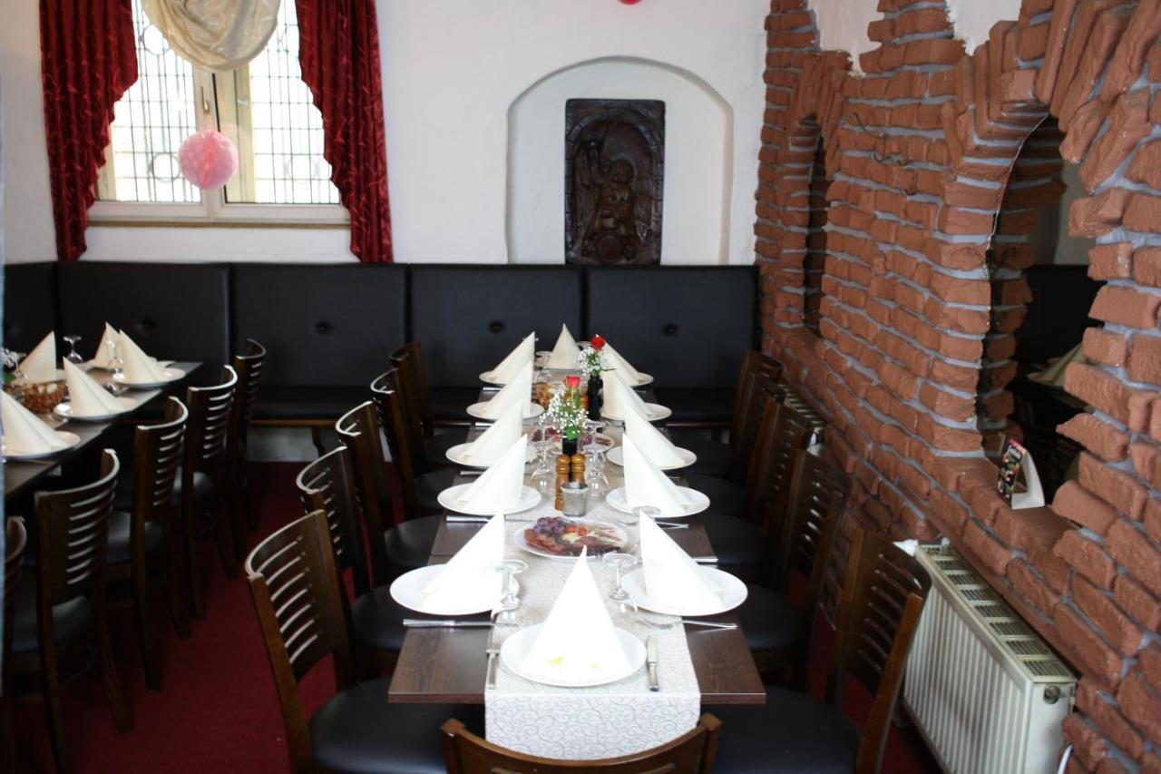 Hotel Restaurant Balkan เทรียร์ ภายนอก รูปภาพ
