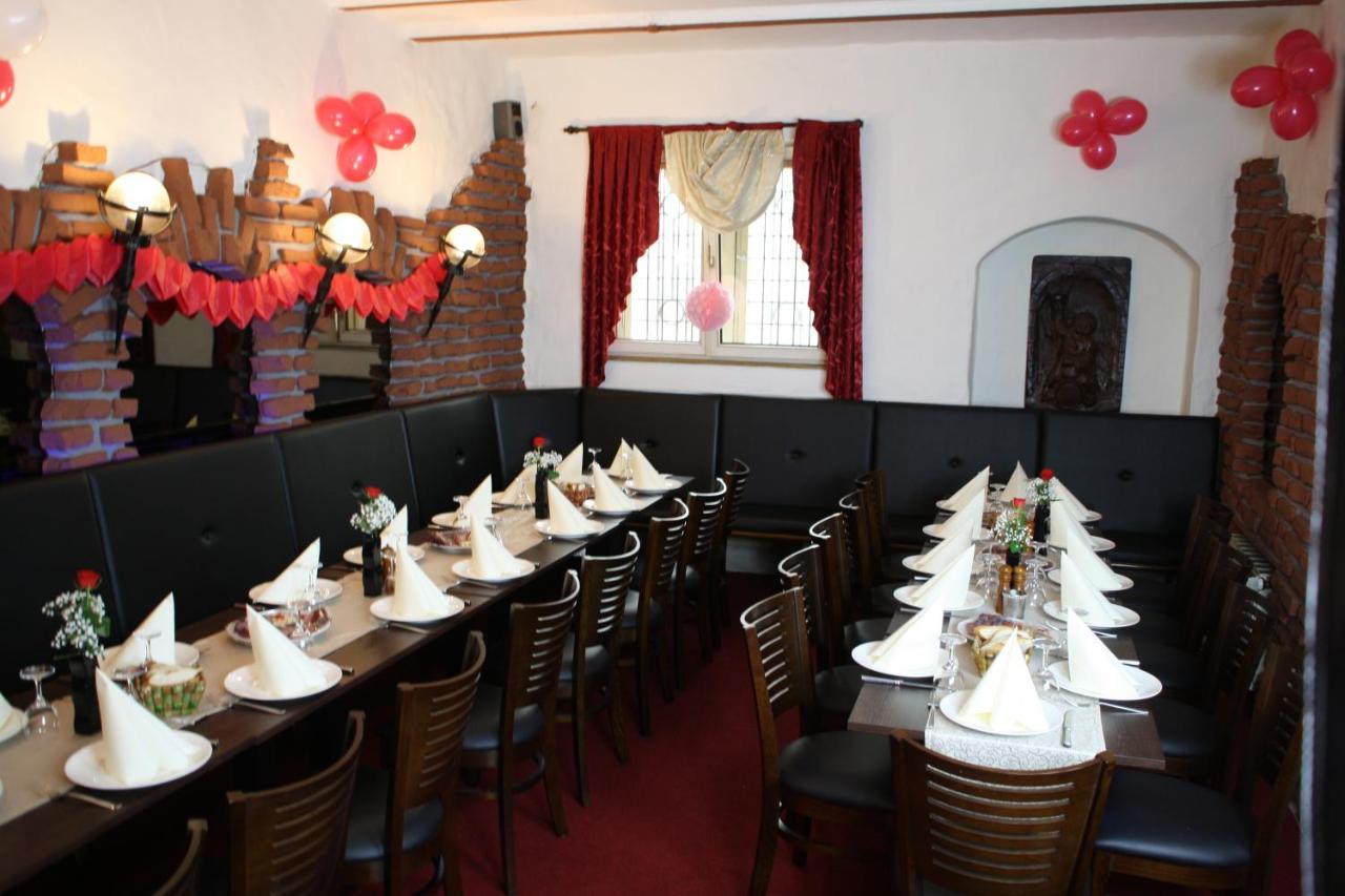 Hotel Restaurant Balkan เทรียร์ ภายนอก รูปภาพ